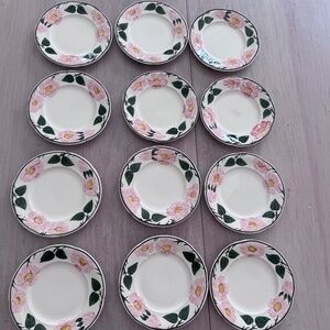 Villeroy & Boch 12 x side plates Wild Rose Floral Design priced to sell